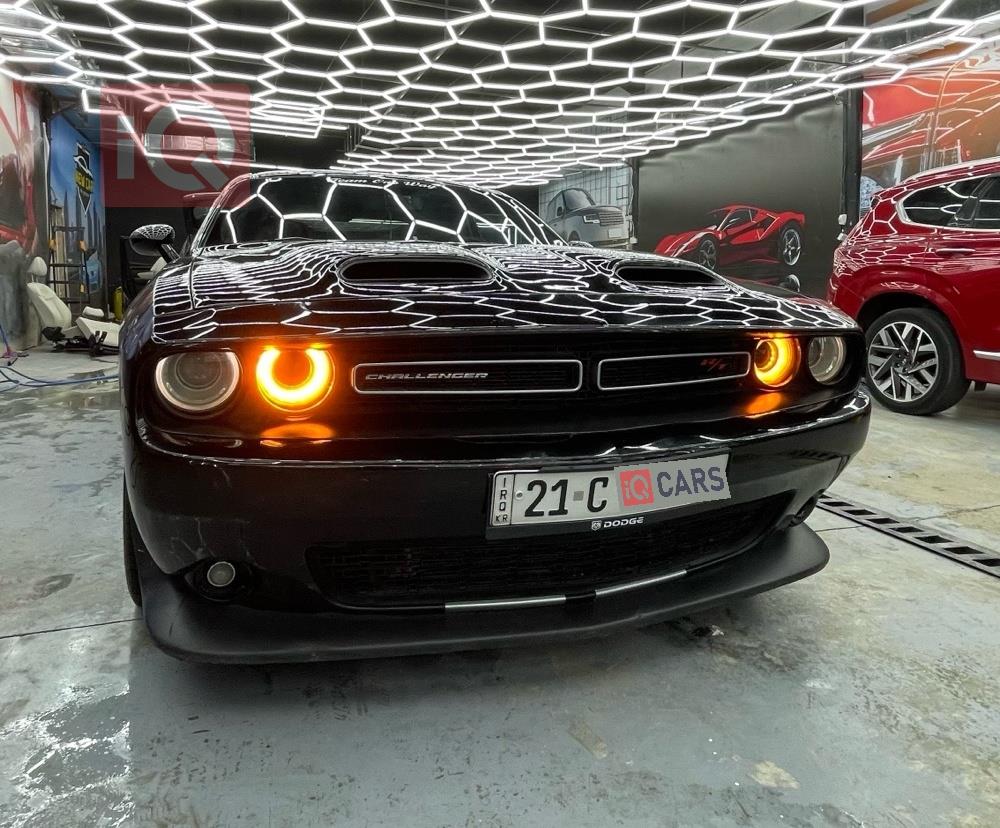 دۆج چالنجەر